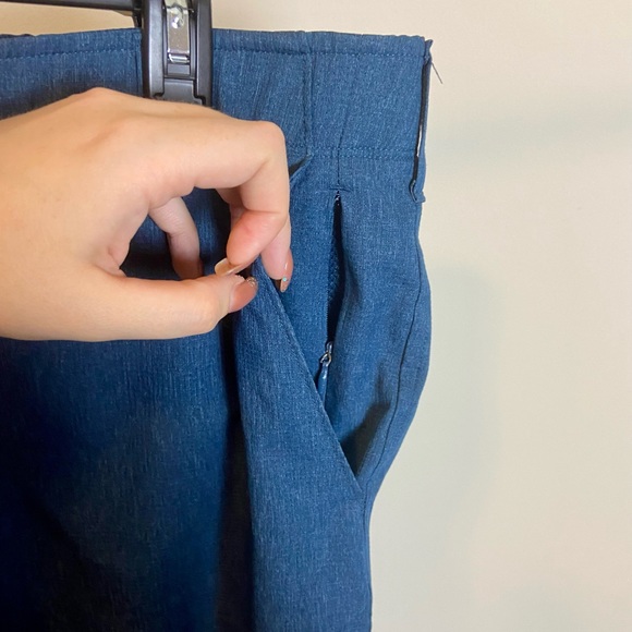 Swiss Tech Men’s Shorts - Picture 4 of 9